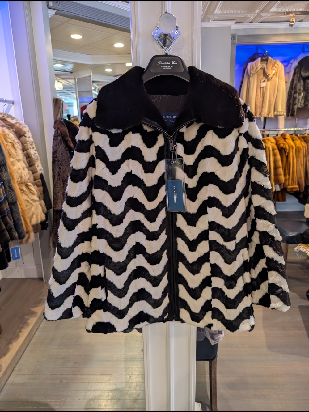 Black & White Wave-Pattern Real Mink Fur Jacket